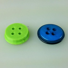 bouton tenues d'épaisseur supplémentaire mode accessoires clothesbuttons 3d print model - Mito3D