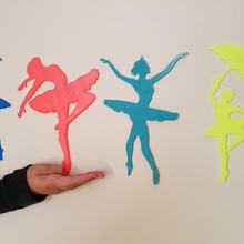 Danseuses Bahçe dekorasyon tasarım 2 g opera dekor oluşturma deko Chambre danse klinik enfant Cheval Danseuse balerin tutu cirque 3d print model - Mito3D