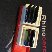 micro Dakota Sur tarjeta adaptador apoyo artilugio electrónica memoria 3d print model - Mito3D