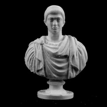 emperador constantino louvre parís francia scan 3d print model - Mito3D