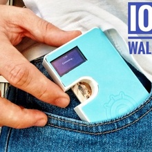 iot wallet fashion & accessories arduino display diy gadget wearable internet bitcoin pedometer oled esp32 cryptocurrency wi-fi wirelles accelerometer 3d print model - Mito3D
