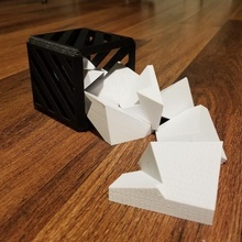 angular atrofia caja rompecabezas juguetes juegos 3DPuzzles makeanything3d 3d print model - Mito3D