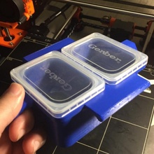 dual baby food holder - large & garden 3d print model - Mito3D