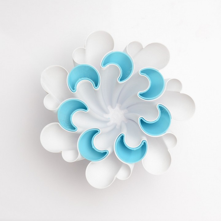 clover vase multi-piece vase-mode print & garden bowl leaf math maths assembly decor insert swirl mathart vasemode spiralize 3D print model - Mito3D