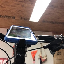 iphone 7 soporte mtb bicicleta montaña 3d print model - Mito3D