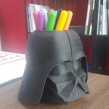 Darth Vader kalem durum kılıf Bahçe dolma Darthvader kutusu Yıldız Savaşları 3d print model - Mito3D
