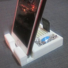 seyyar ayakta durmak gadget'lar elektronik iphonestand hareketli ayak 3dprintinggeek tar1qali tarikali pratik baskılar mobil düzenleyici sdcardstand 3d print model - Mito3D