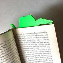 Spinomark Spielzeuge Spiele cool Buch Dinosaurier einfach Spaß Geschenk Lesezeichen Spinosaurus 3d print model - Mito3D