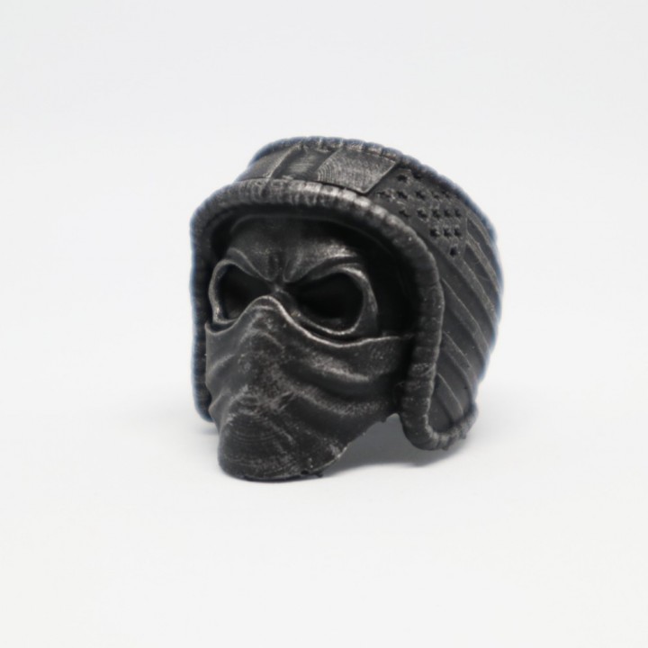 biker skull ring jewellery 3D print model - Mito3D