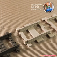 Lego euroreprap ferrocarril pista adaptador motor modelo escala entrenar 3dprinted locomotora diesel apagar 3dprinttoy 3dprinttrain lego legotrack tren semáforo puntero 3d print model - Mito3D