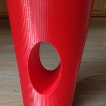 easy grip customizable cup 3d print model - Mito3D
