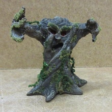 'Spookiest' árvore jardim Bruxas assustador 3d print model - Mito3D