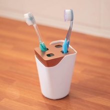 cepillo dientes soporte baño serie diseño diente blanco pintado pintar blanc bain utile mella brosse abolladuras 3d print model - Mito3D