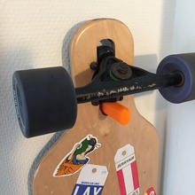 longboard gancio montare parete longborad 3d print model - Mito3D