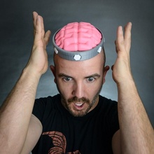 cerebro sombrero gorra disfraz Víspera Santos escalofriante tinkercad 3d print model - Mito3D