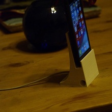 iPhone Dock Gadgets Elektronik Schreibtisch 3d print model - Mito3D