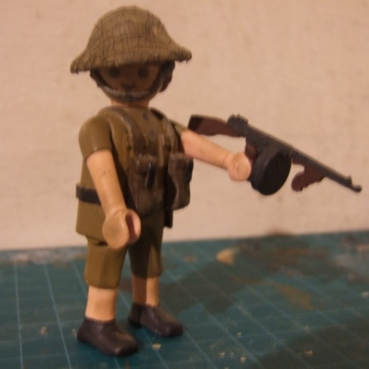 playmobil compatible Tommy pistolet uk ww2 3D print model - Mito3D