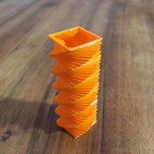 quadrado espiral jardim 3d print model - Mito3D