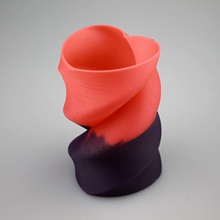 twisted cœur vase jardin 3d print model - Mito3D