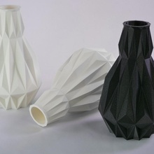 cubiste vase 01 jardin fleur Triangle lowpoly géométrie origami 3d print model - Mito3D