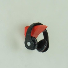 sfaccettato headphone stand parete versione adesiva gadgets elettronica concorso linus tech consigli cuffie design 3d print model - Mito3D