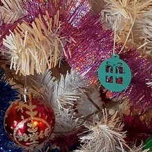 petanca cadeau decoración original Navidad sapin couleur cadeaux fixmydeco guirnalda 3d print model - Mito3D