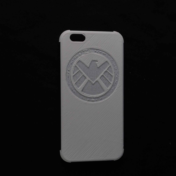 escudo iphone 6 caso gadgets electrónica película marvel vengadores iphone6case nickfury casos 3D print model - Mito3D