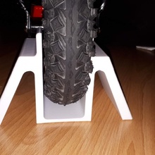 razor dirt scooter stand 3d print model - Mito3D