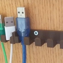 USB cavo mensola negozio 3d print model - Mito3D