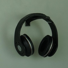 revised head phone wall mount gadgets & electronics competition-linus-tech-tips-headphone-design 3d print model - Mito3D