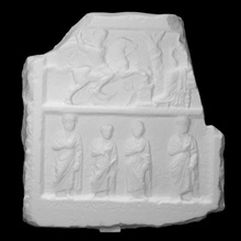 Trakyalı cenaze töreni bas relief köpek Tanrı Yunan mitoloji mızrak mermer at avcı din 3dprint 3dscan Rahatlama mezarlık avlanmak avcılık Selanik Noar Familly 3d print model - Mito3D
