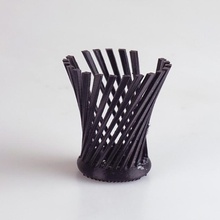 süslü kutu bahçe kutusu ofis kırtasiye pencilholder 3d print model - Mito3D