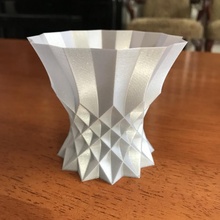 sfaccettato vaso giardino 3d print model - Mito3D