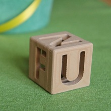 amusement cube jouets Jeux 3d cool incroyable carré texte lettre ombre extruder see through 3d print model - Mito3D
