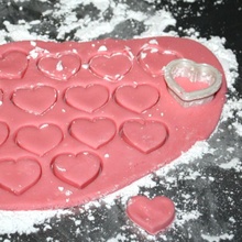 corazón conformado caramelo cortador prima receta Galleta san valentin día novio menta 3d print model - Mito3D