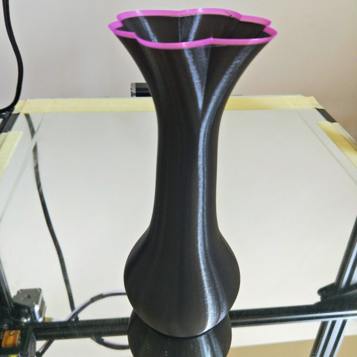 simple elliptical vase & garden 3D print model - Mito3D