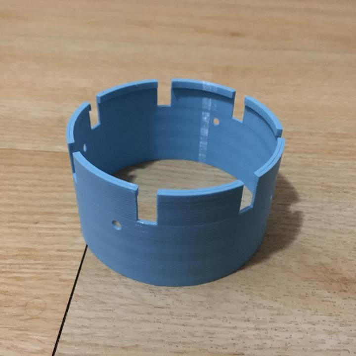 xmaxx Louise anillo joyería 3D print model - Mito3D
