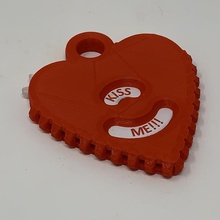 engrenado coração mensagem pingente jóias ultimaker autodesk fusion360 geared heart 3d print model - Mito3D