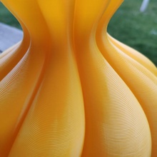 banana vase 3d print model - Mito3D