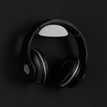 simplistic mount gadgets & electronics competition-linus-tech-tips-headphone-design 3d print model - Mito3D
