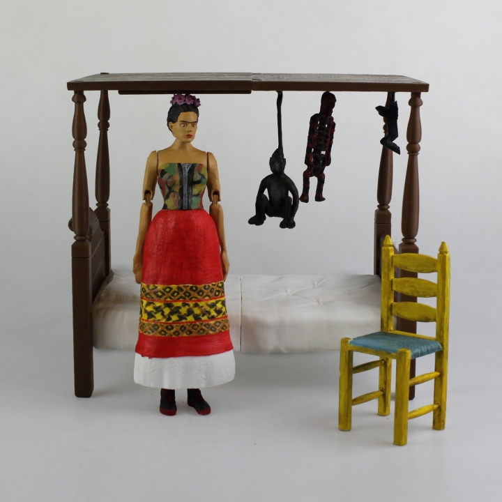 frida kahlo articulado apoyo libre juegos juguetes printinplace articulatedproject 3D print model - Mito3D