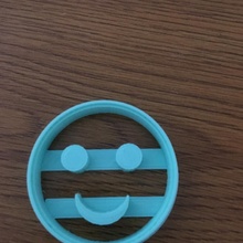 smiley visage biscuits jardin biscuit 3d print model - Mito3D