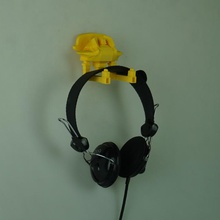 carrier bot gadgets & electronics competition-linus-tech-tips-headphone-design 3d print model - Mito3D