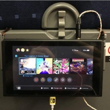 Nintendo Schalter Aufhänger montieren Flugzeug Zug falten Tabelle Spiel 3d print model - Mito3D