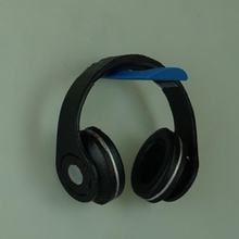 simple light wall mount - bennett smith design gadgets & electronics competition-linus-tech-tips-headphone-design 3d print model - Mito3D