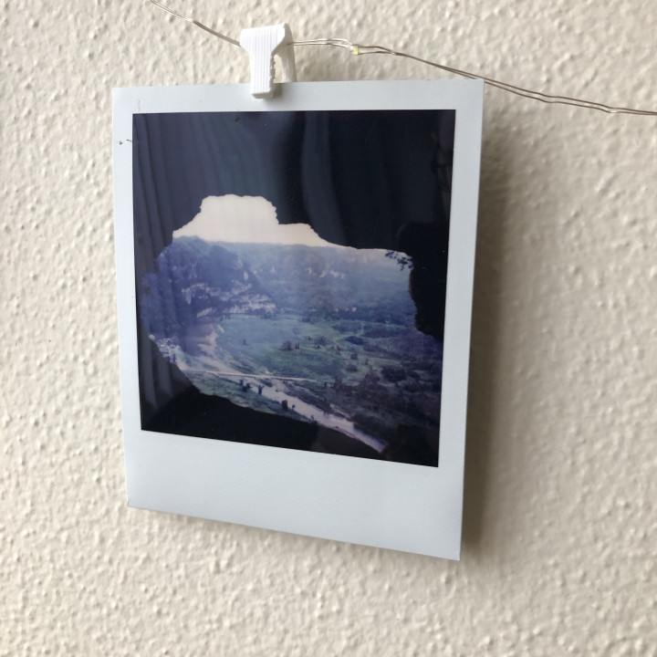 polaroid clavija jardín monitor instax 3D print model - Mito3D