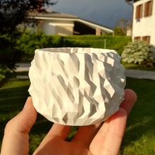 cristalizado florero diseño sencillo hielo cristal inteligente punto tac 3d print model - Mito3D