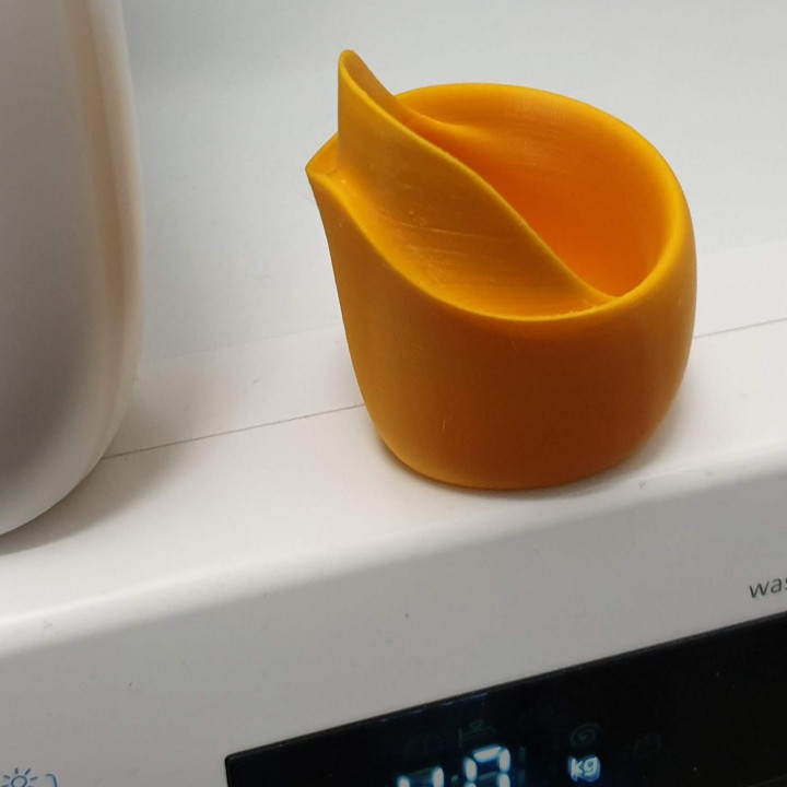 dripping detergent dosing cup dose 3D print model - Mito3D