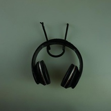 classic gadgets & electronics competition-linus-tech-tips-headphone-design 3d print model - Mito3D