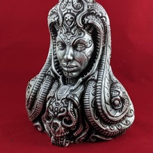 artifact 6 & garden alien ancient bust egyptian female skull giger ornate 3d print model - Mito3D